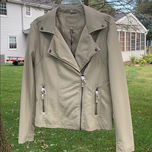 👚NWT Faux Leather Moto Jacket - Picture 12 of 16